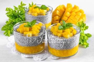 Чиа-пудинг с манго