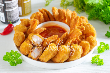 Хрустящие жареные креветки в панировке во фритюре