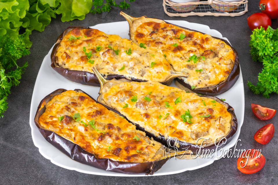 Баклажаны с сыром и чесноком в духовке — готовое блюдо