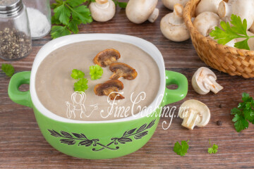 Грибной суп-пюре из шампиньонов со сливками