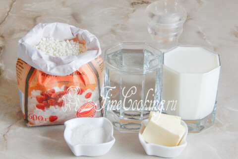 Продукты для каши из саго: крупа саго, молоко, вода, сахар, соль и сливочное масло