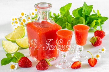 Клубничный ликер Ксю-Ксю (Xu-Xu) в домашних условиях