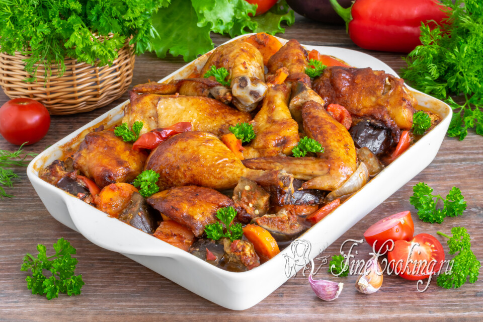 Курица с овощами в духовке — готовое блюдо