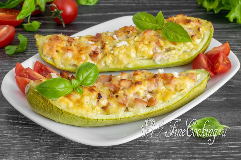 Лодочки из кабачков с сыром и ветчиной в духовке — готовое блюдо