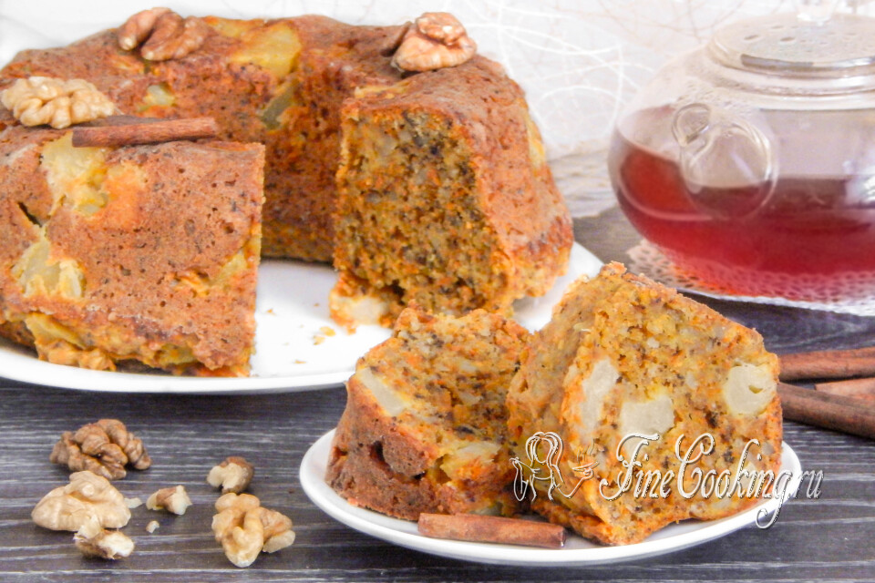 Морковный кекс с ананасами и орехами — готовое блюдо