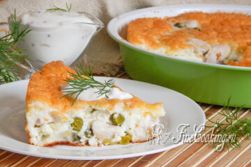 Омлет с курицей и горошком