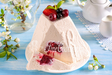 Пасха заварная с ягодами