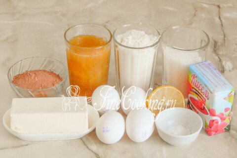 Продукты для пирога Гагарина: мука, кисель, яйца, сахар, масло, джем и какао