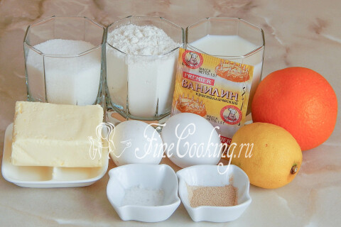 Продукты для плетёнки: мука, яйца, молоко, сливочное масло, дрожжи и цитрусовая цедра