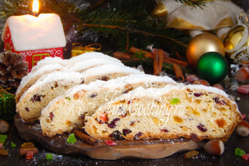 Рождественский штоллен