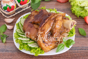 Рулька в мультиварке