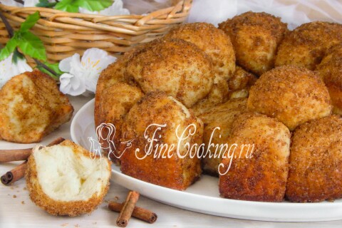 Кусочки обезьяньего хлеба, отломанные руками одна от другой
