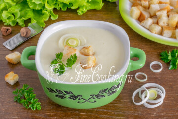 Луковый суп-пюре со сливками Вишисуаз